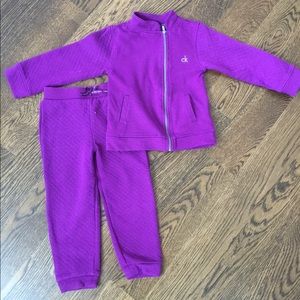 Adorable CK Jeans Sweat Outfit